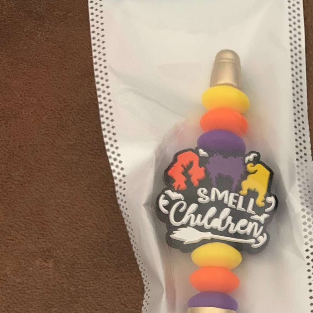 Halloween Hocus Pocus Tumbler Bracelet and Pen Set - Picture 3 of 3